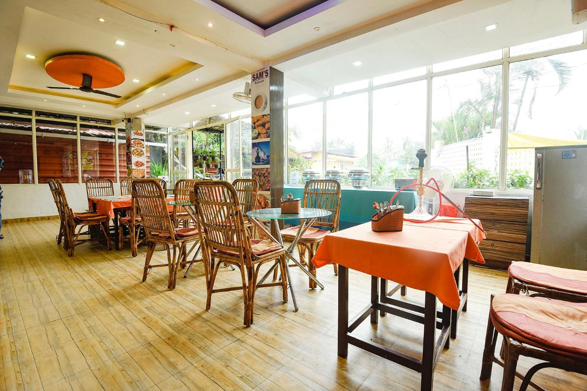 Fabhotel Joaquim Beachside Resort - Nr Tito'S Lane, Baga Beach Kültér fotó